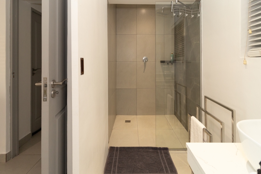 4 Bedroom Property for Sale in Herolds Bay Western Cape